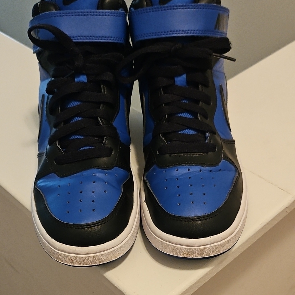 Kids High-Top Sneakers - Blue and Black